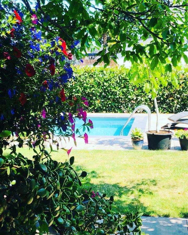 B &B Yuupke Maasbree Noord-Limburg Venlo Roermond Bed & Breakfast ภายนอก รูปภาพ